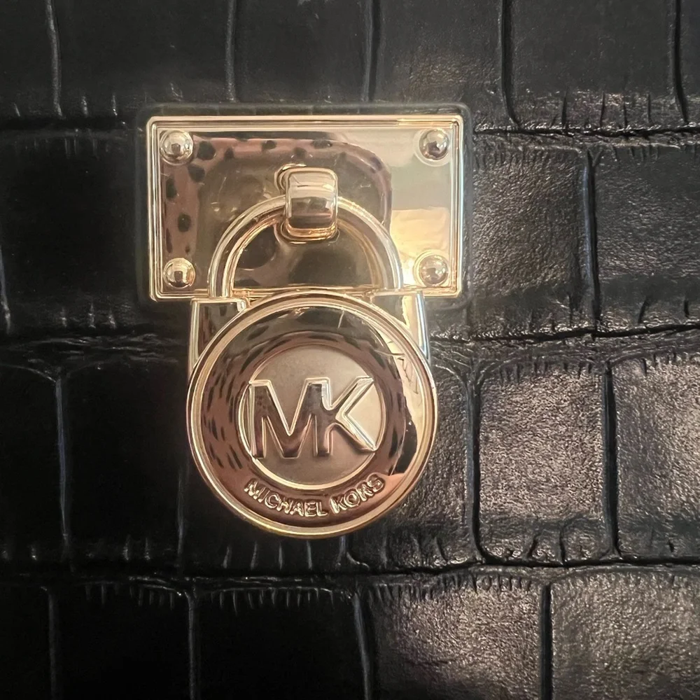 Michael Kors Hamilton Wallet